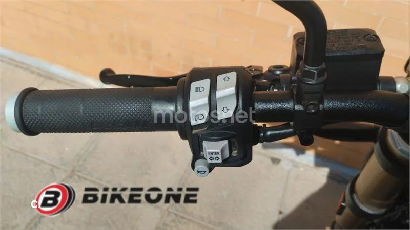 Ducati Scrambler – Vista 8