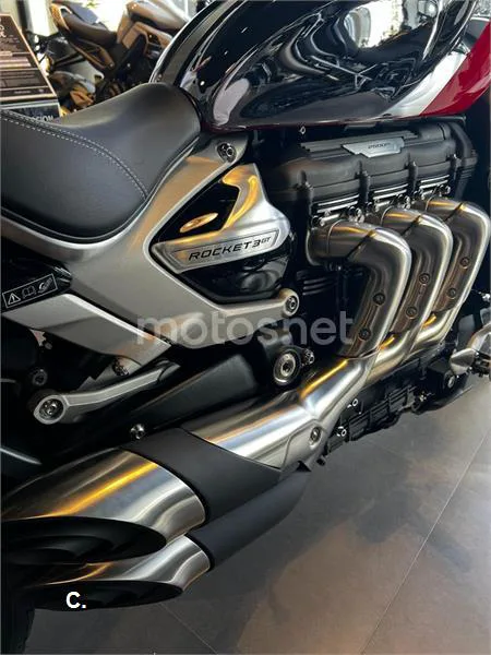 Triumph Rocket 3 – Vista 2
