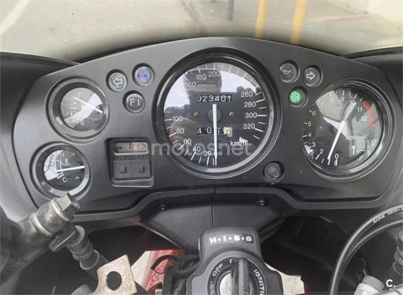 Honda CBR 1100 XX – Vista 7
