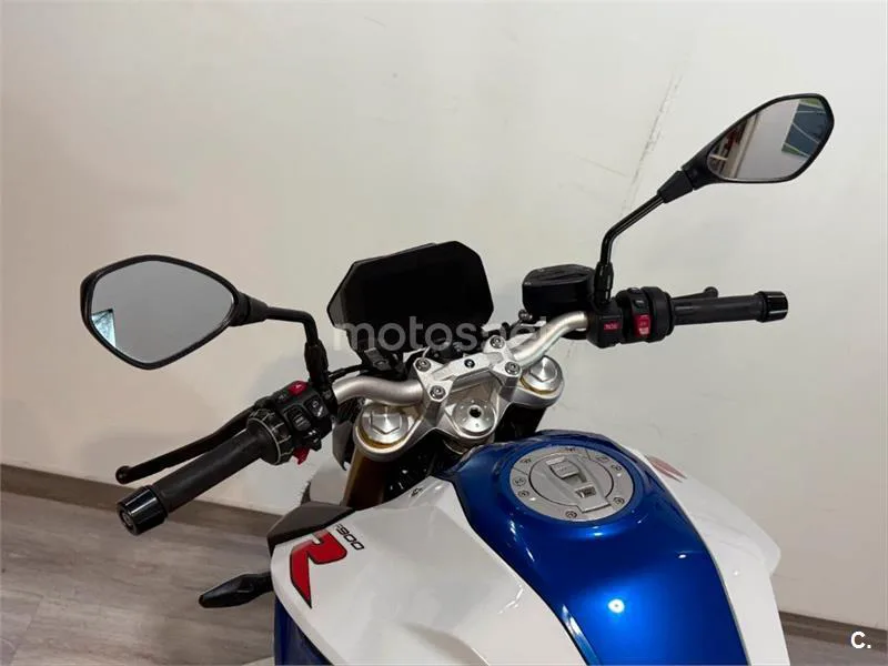 BMW F 900 R – Vista 8