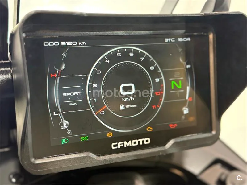 CFMOTO 800MT – Vista 12