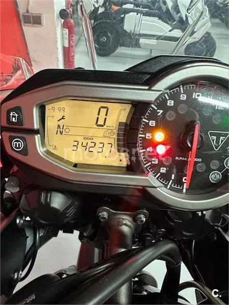 Triumph Tiger 800 XC – Vista 10