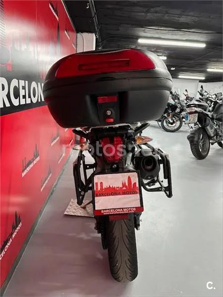 Triumph Tiger 800 – Vista 6