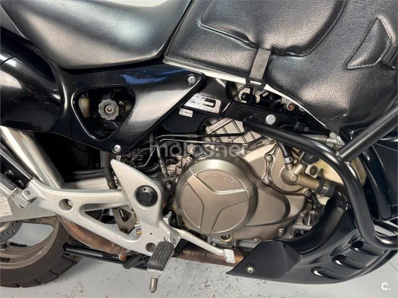 Honda XL 1000 V Varadero – Vista 5