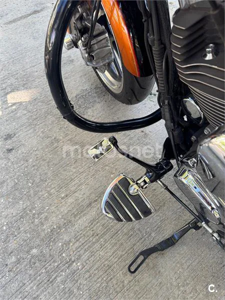 Harley-Davidson Sportster Superlow – Vista 12