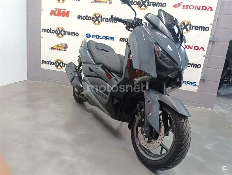 Yamaha XMAX 300 – Vista 3
