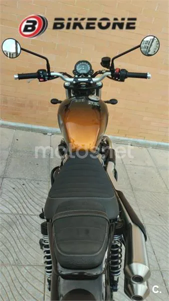 Triumph Scrambler 900 – Vista 7