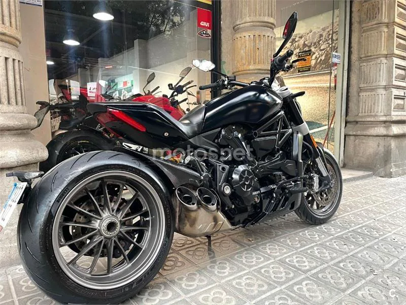 Ducati XDiavel – Vista 9