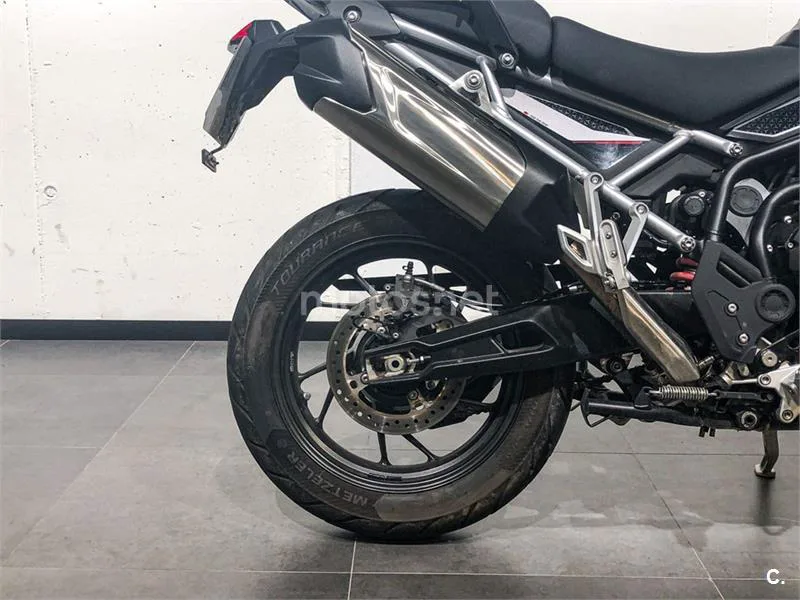 Triumph Tiger 900 - Vista 3