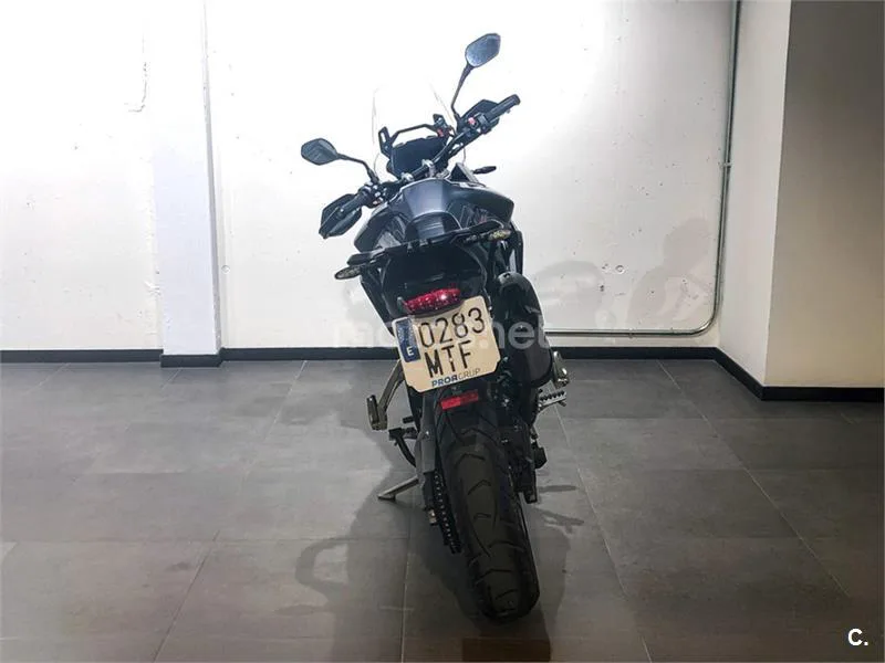 Triumph Tiger 900 - Vista 10