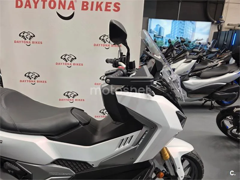 SYM ADXTG 400 – Vista 15