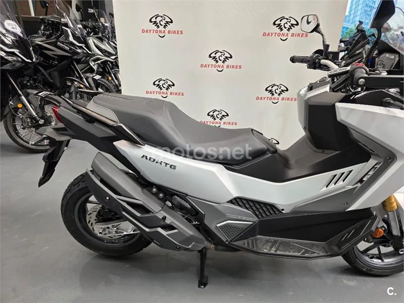 SYM ADXTG 400 – Vista 9