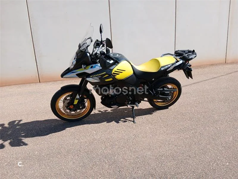 Suzuki V-Strom 1000 XT – Vista 4