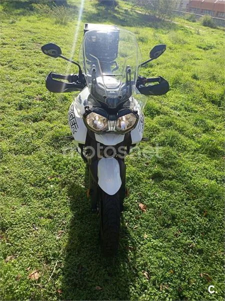 Triumph Tiger 800 XR – Vista 11