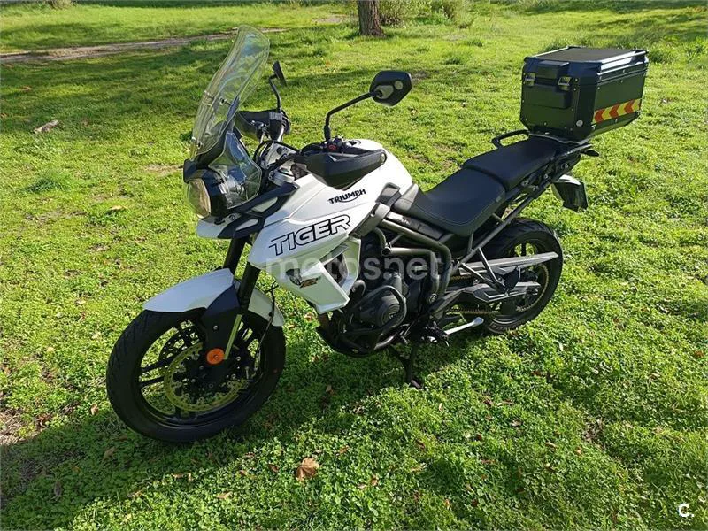 Triumph Tiger 800 XR – Vista 4