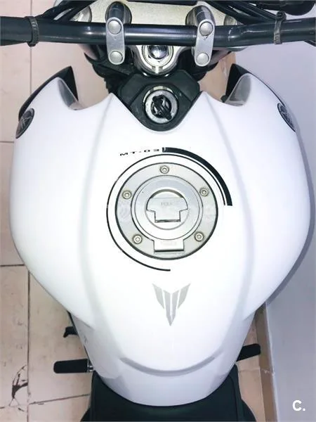 Yamaha MT-03 – Vista 2