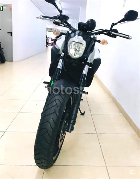 Yamaha MT-03 – Vista 4