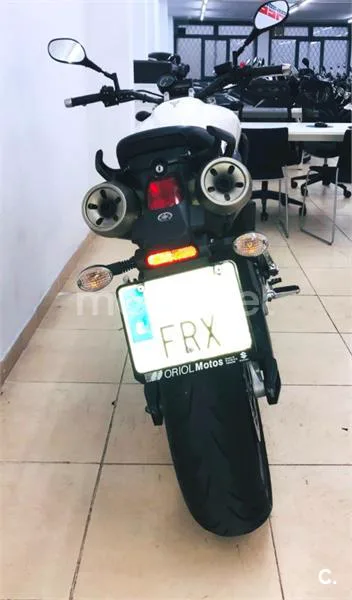 Yamaha MT-03 – Vista 6