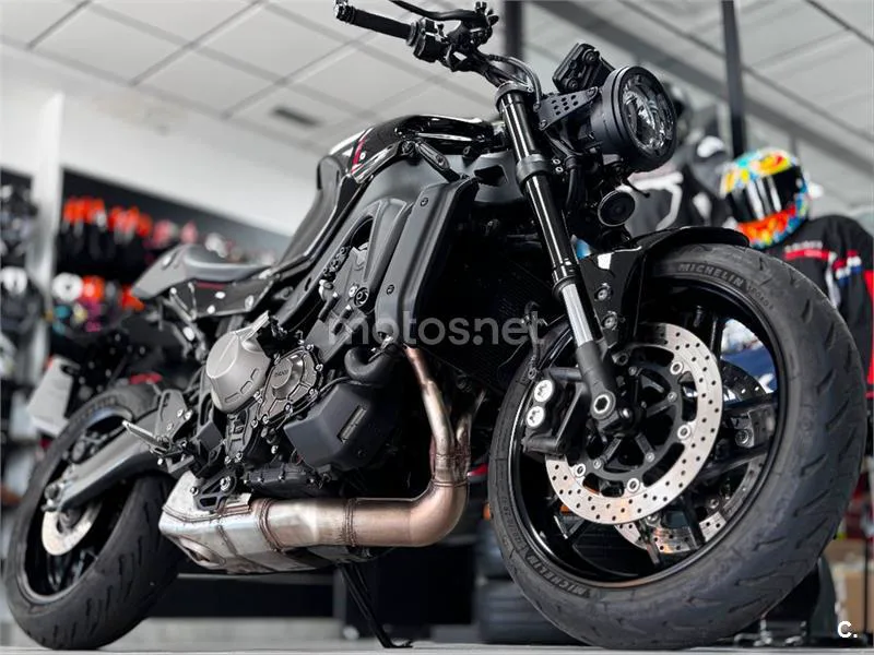 Yamaha XSR 900 – Vista 3