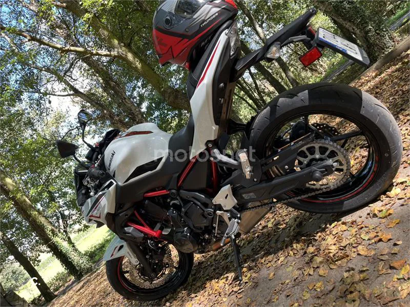 Kawasaki Z 650 – Vista 2