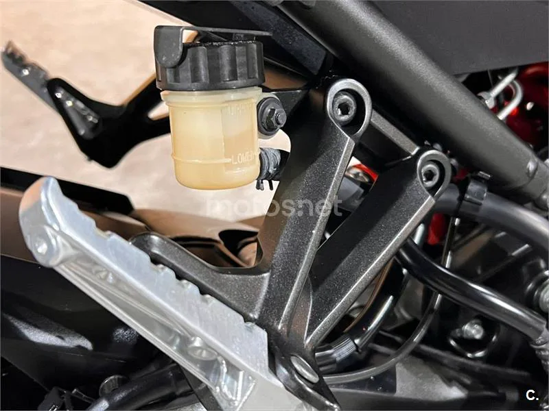 Yamaha XSR 900 – Vista 21