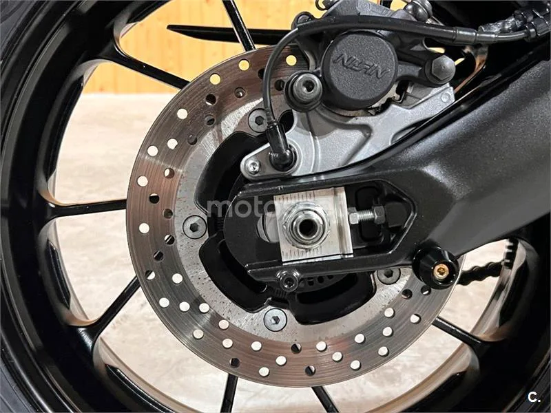 Yamaha XSR 900 – Vista 23