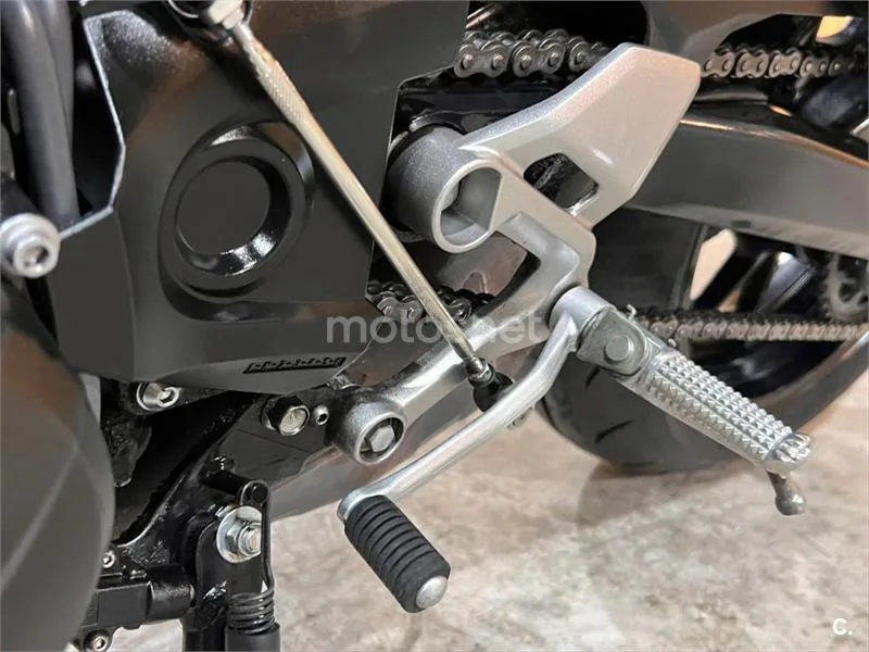 Yamaha XSR 900 – Vista 48