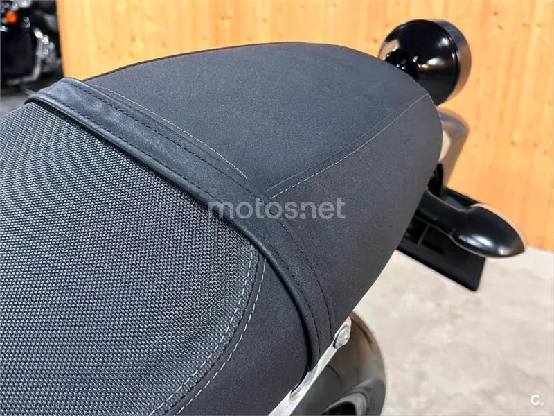 Yamaha XSR 900 – Vista 51