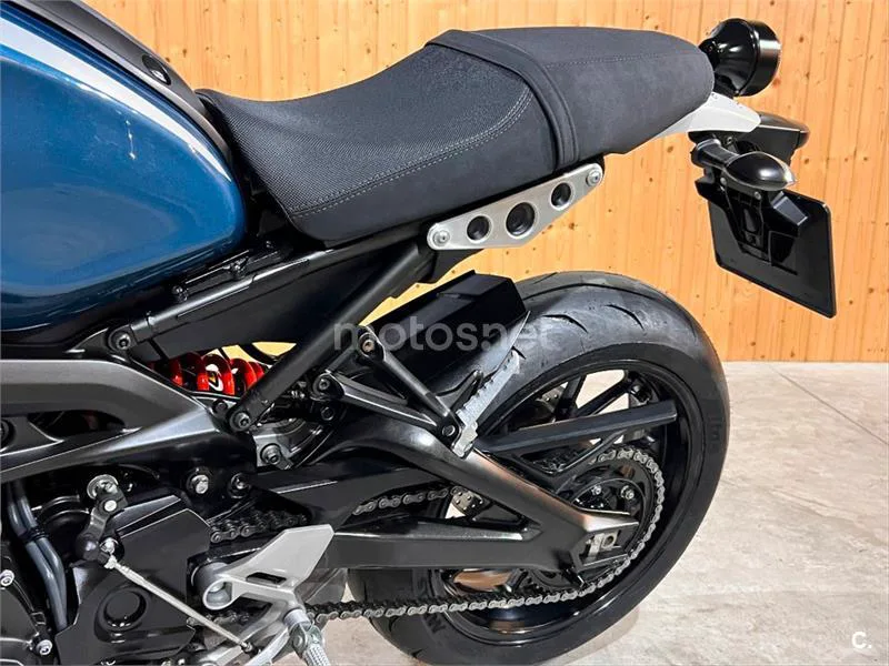 Yamaha XSR 900 – Vista 54
