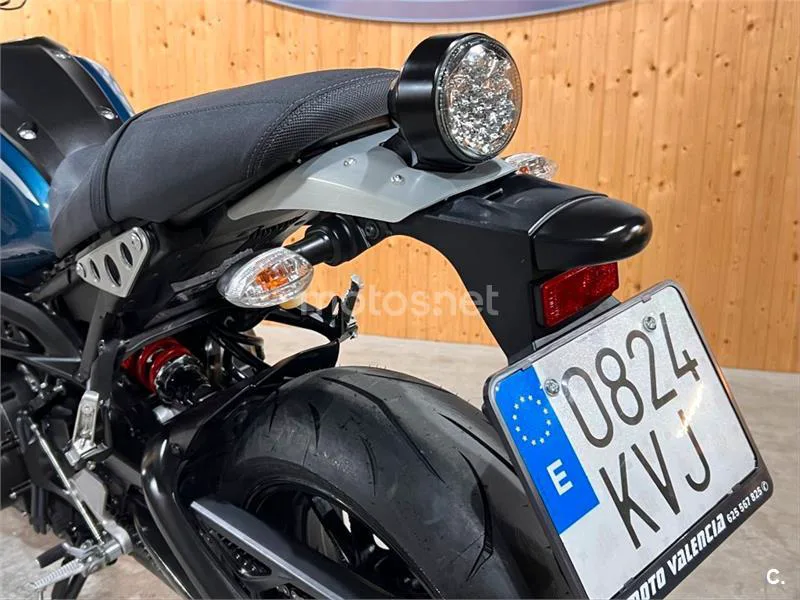 Yamaha XSR 900 – Vista 59