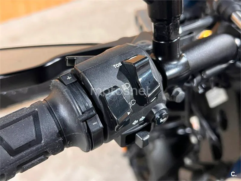 Yamaha XSR 900 – Vista 64