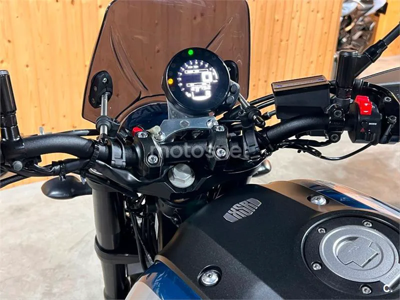 Yamaha XSR 900 – Vista 67