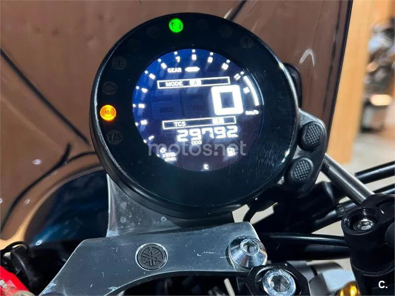 Yamaha XSR 900 – Vista 74