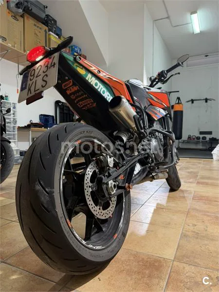 KTM 790 – Vista 2