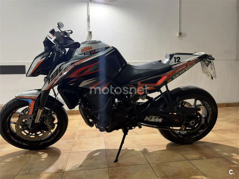 KTM 790 – Vista 4