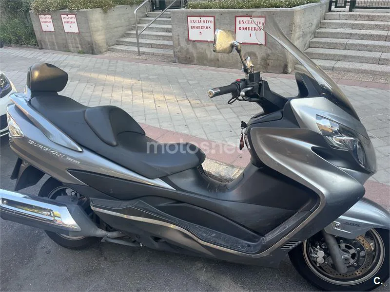 Suzuki Burgman 400 – Vista 5