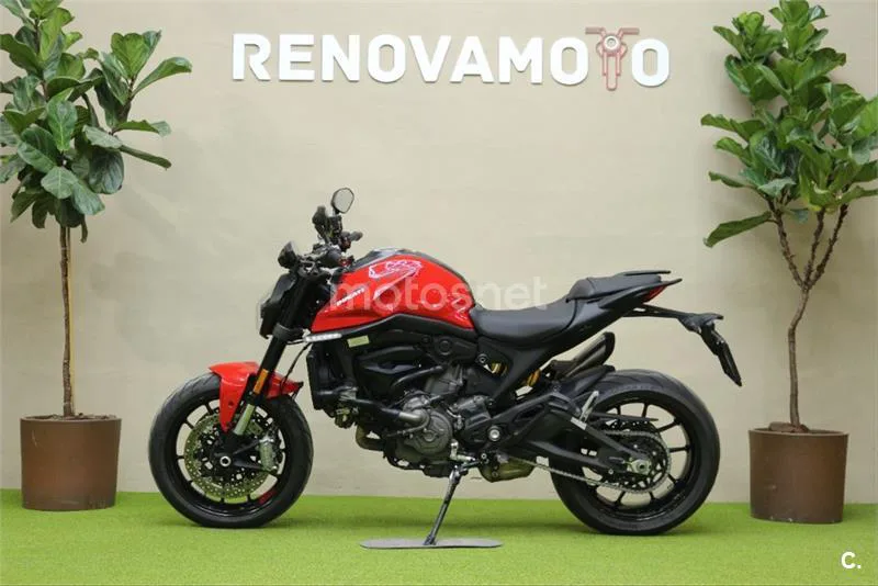 Ducati Monster – Vista 4