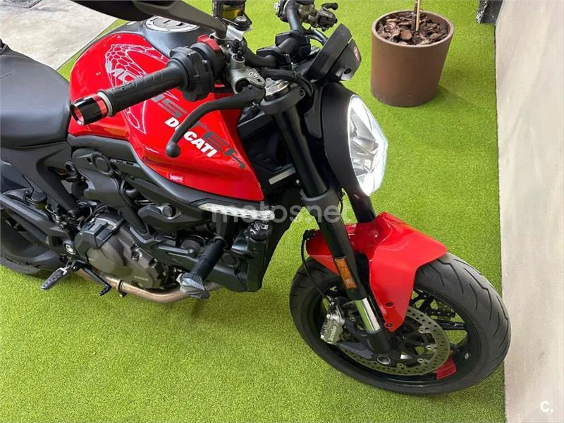 Ducati Monster – Vista 9