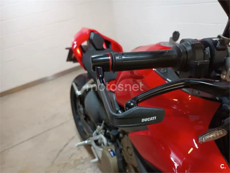 Ducati Streetfighter V4 – Vista 13