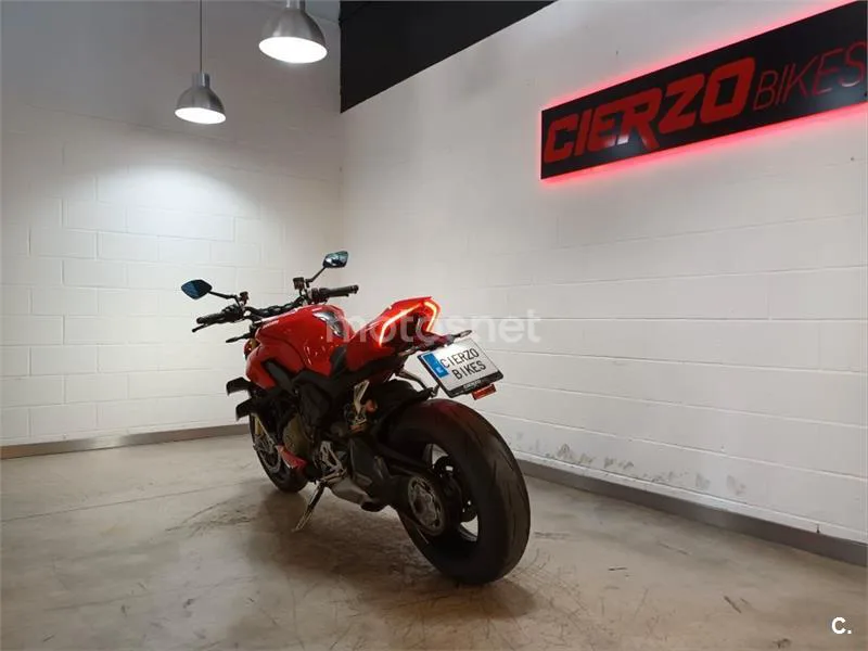 Ducati Streetfighter V4 – Vista 3