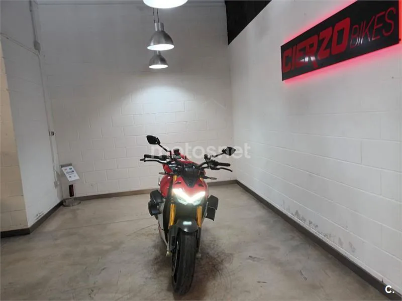 Ducati Streetfighter V4 – Vista 27