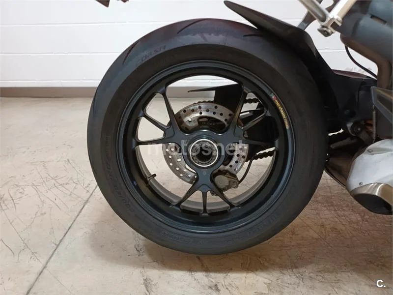 Ducati Streetfighter V4 – Vista 31