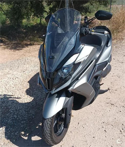 Kymco Super Dink 350i – Vista 3