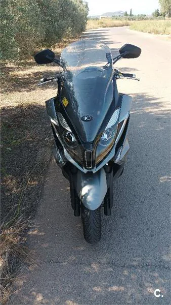 Kymco Super Dink 350i – Vista 5