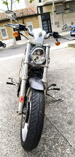 Harley-Davidson V-Rod – Vista 3
