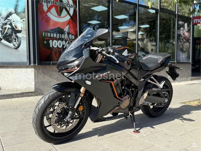 Honda CBR 650 R – Vista 4