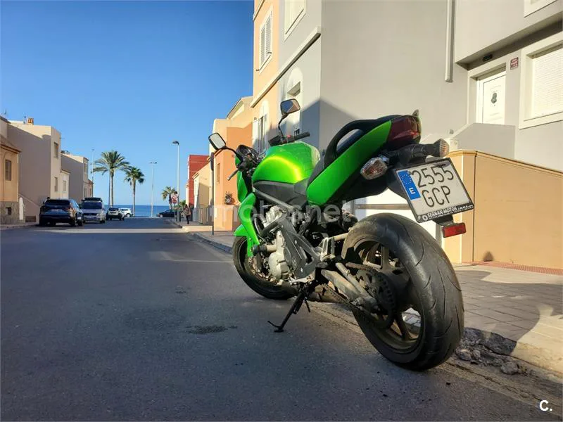 Kawasaki ER-6N – Vista 2