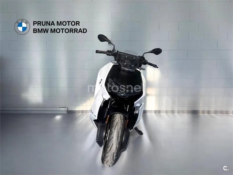 BMW CE 04 – Vista 3