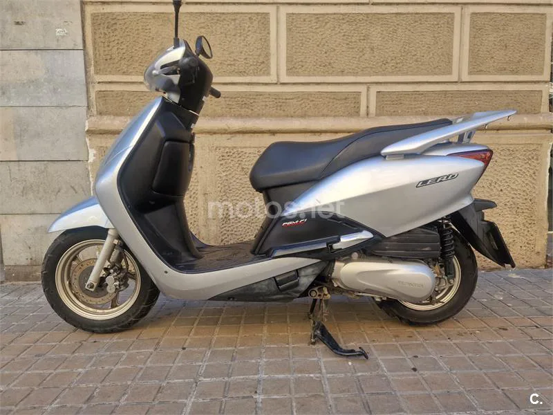 Honda Lead 110 – Vista 6