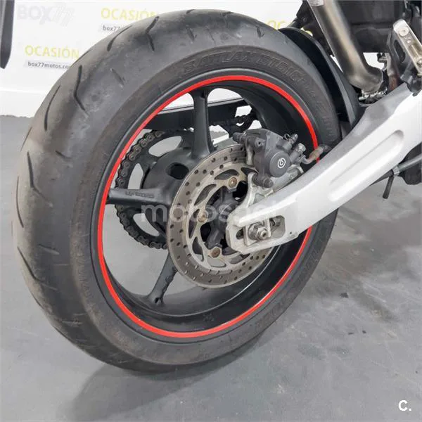 Yamaha MT-03 – Vista 8